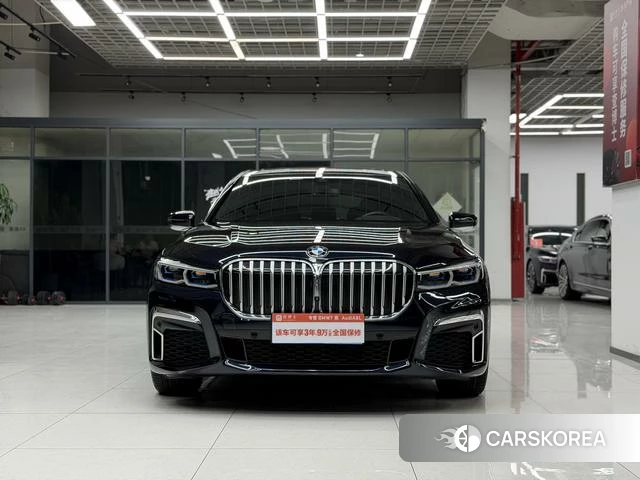 BMW 7 series 2022 Черный из Китая