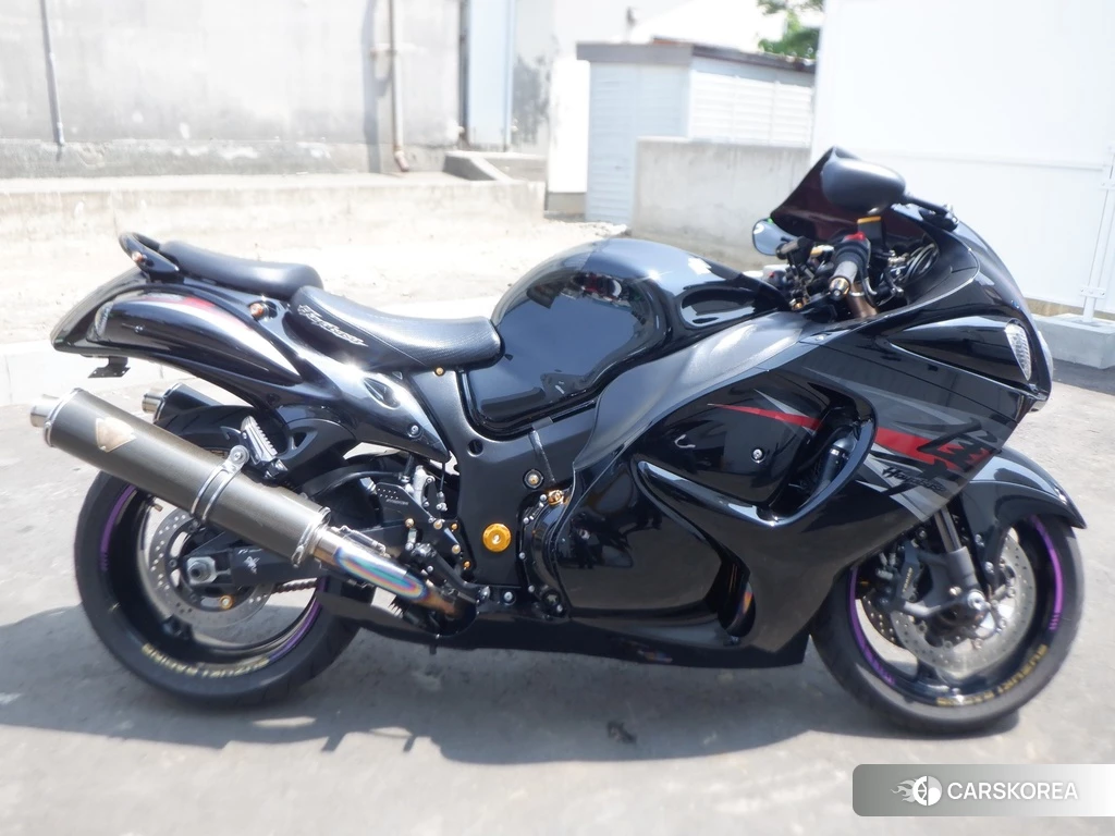 Проданный Suzuki GSX1300R HAYABUSA 2013 из Японии