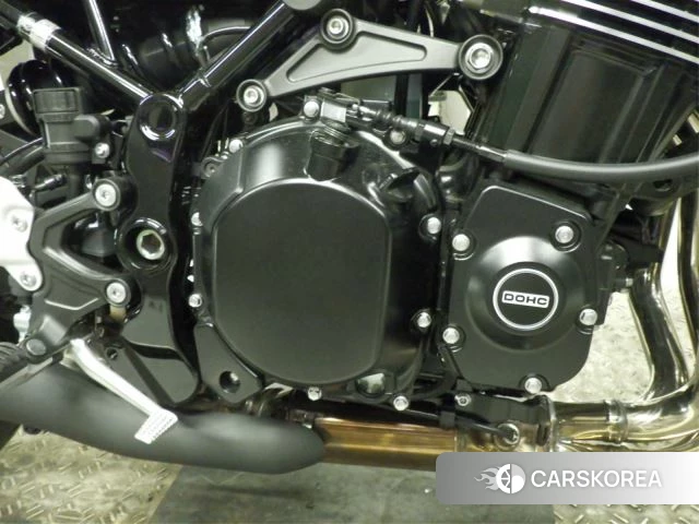 Engine photo