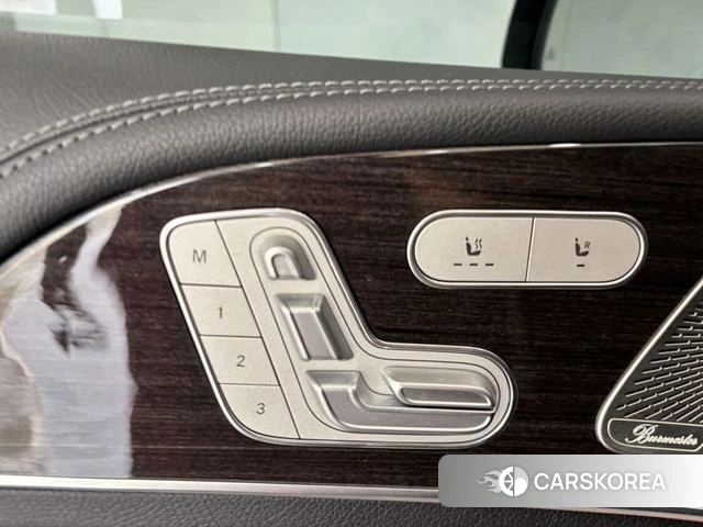 Mercedes-Benz GLS 2021 Черный из Китая