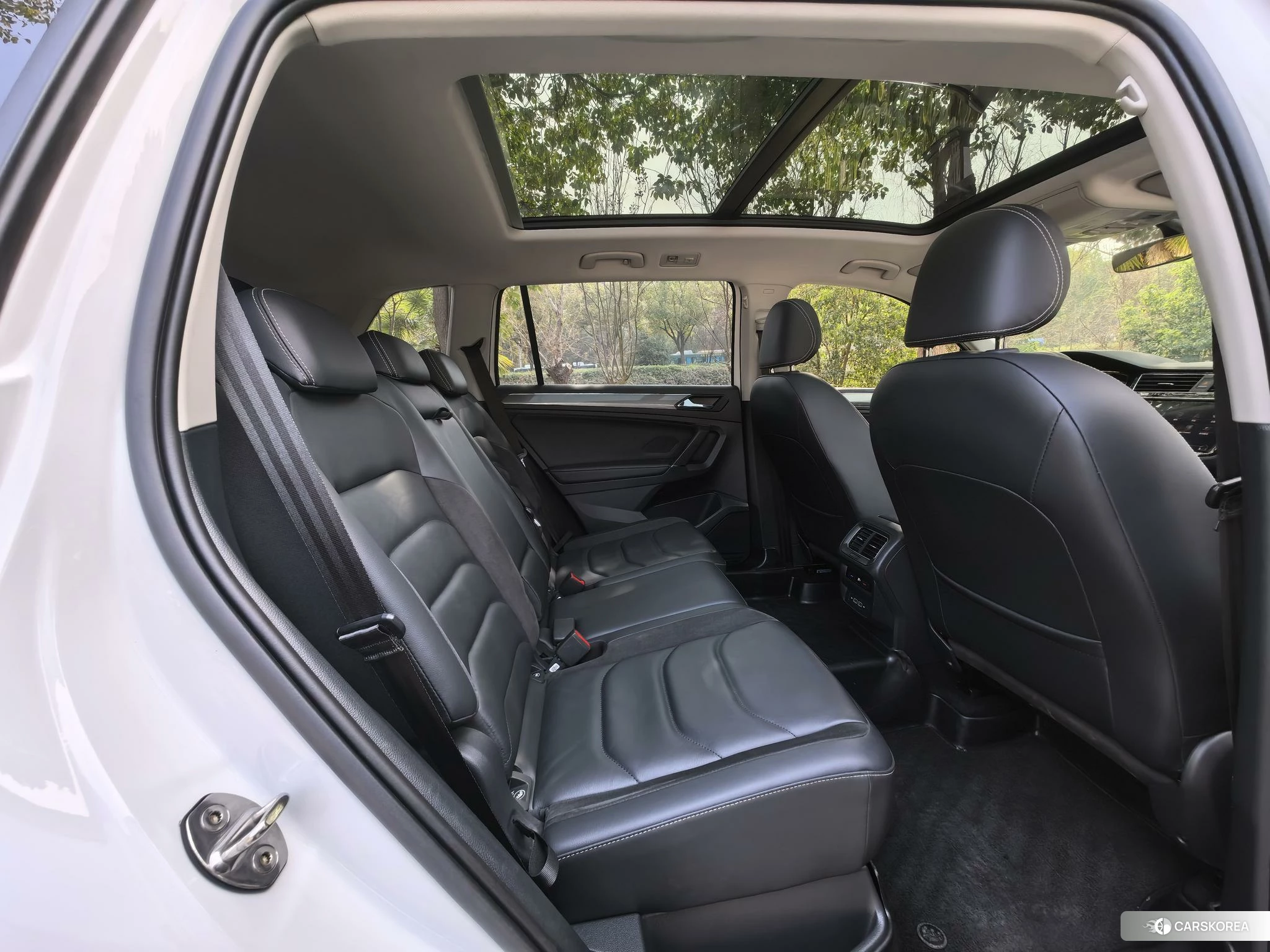 Volkswagen Tiguan L 2020 Белый из Китая