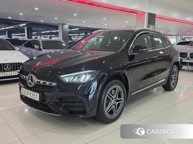 Mercedes-Benz GLA - Class H247 2025 Черный из Кореи