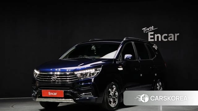 Ssangyong Korando Turismo 2018 Синий из Кореи