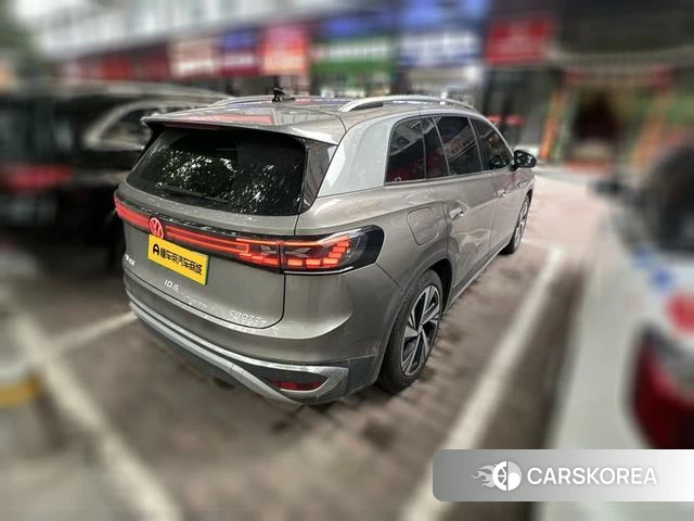 Volkswagen ID.6 CROZZ 2022 Шампань из Китая