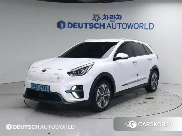 Kia Niro EV 2018 Белый из Кореи