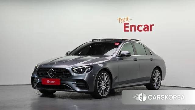 Mercedes-Benz E-Class W213 2021 Серый из Кореи