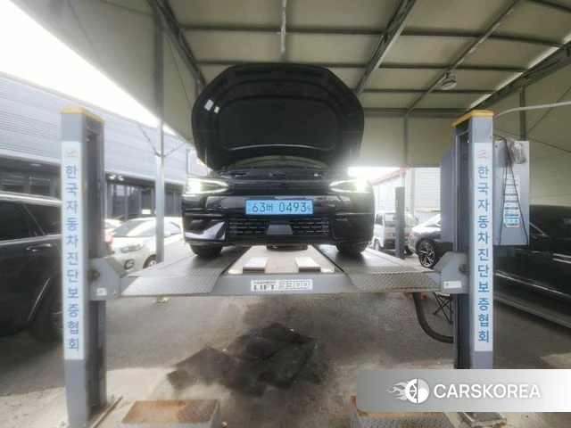 Kia EV6 2023 Черный из Кореи