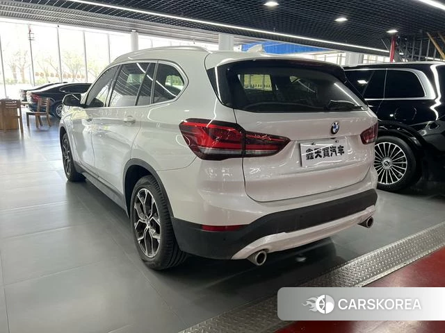 BMW X1 2022 Белый из Китая