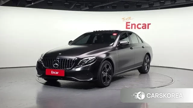 Mercedes-Benz E-Class W213 2019 Черный из Кореи