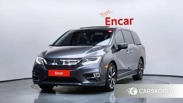 Honda Odyssey 2018 Серый из Кореи