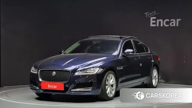 Jaguar XF (X260) 2019 Синий из Кореи