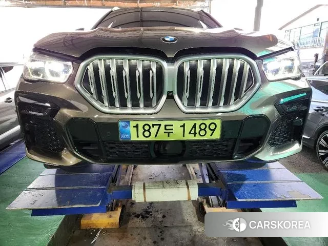 BMW X6 (G06) 2022 Серебристо-серый из Кореи