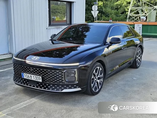 Hyundai Grandeur Hybrid (GN7) 2023 Черный из Кореи