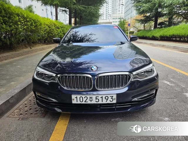 BMW 5 Series (G30) 2019 Синий из Кореи