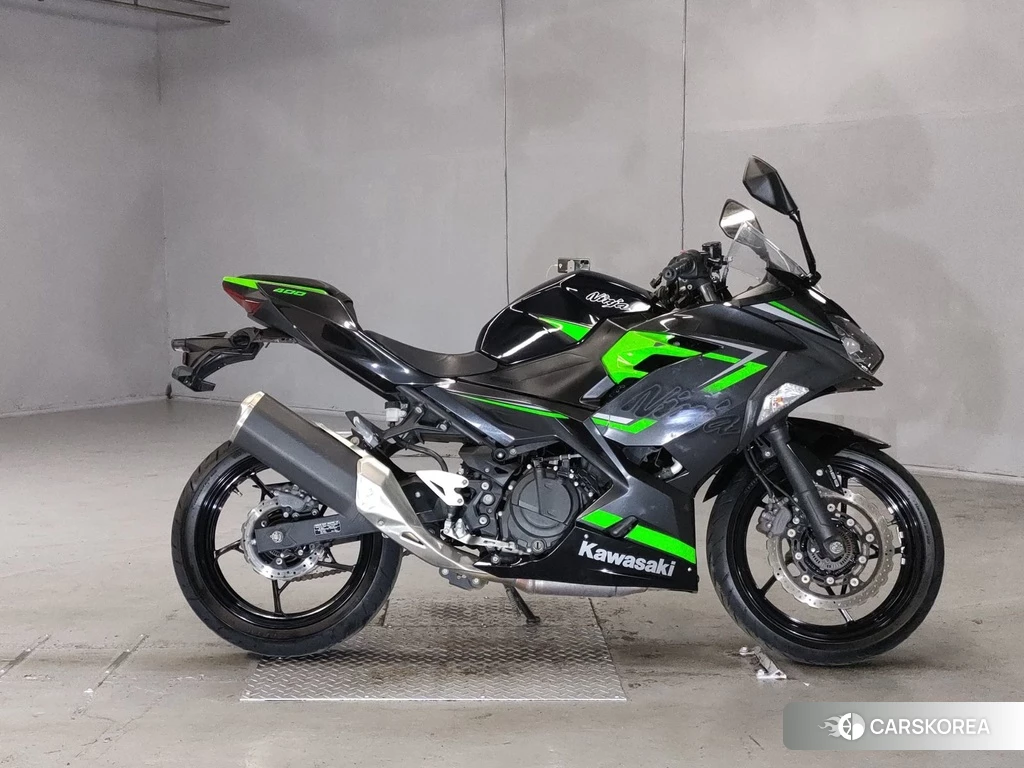 Проданный Kawasaki NINJA 400 2019 из Японии, фото 2