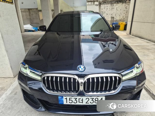 BMW 5 Series (G30) 2022 Синий из Кореи