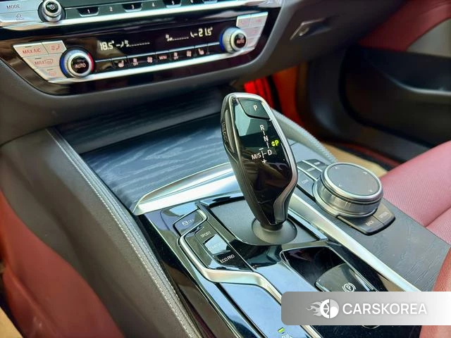 BMW 5 series 2021 Черный из Китая