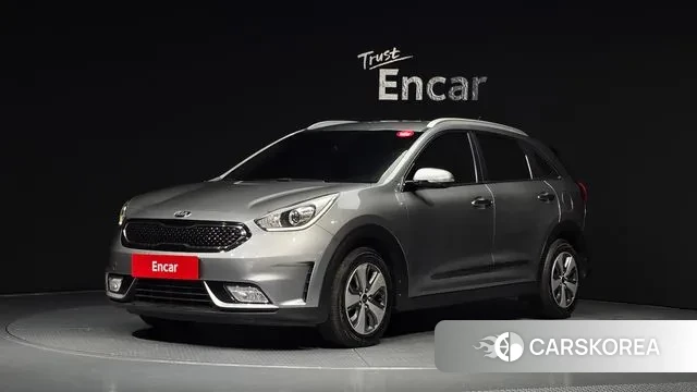 Kia Niro 2018 Серебристо-серый из Кореи