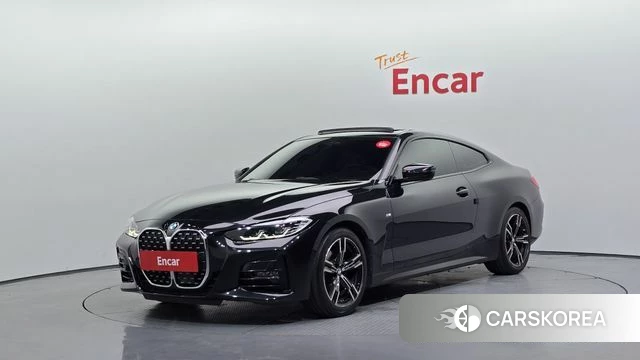 BMW 4 Series (G22) 2023 Черный из Кореи