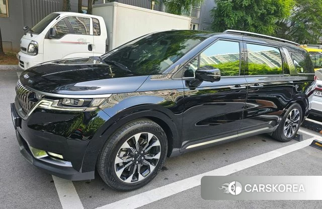 Kia Carnival 4th generation 2023 Черный из Кореи