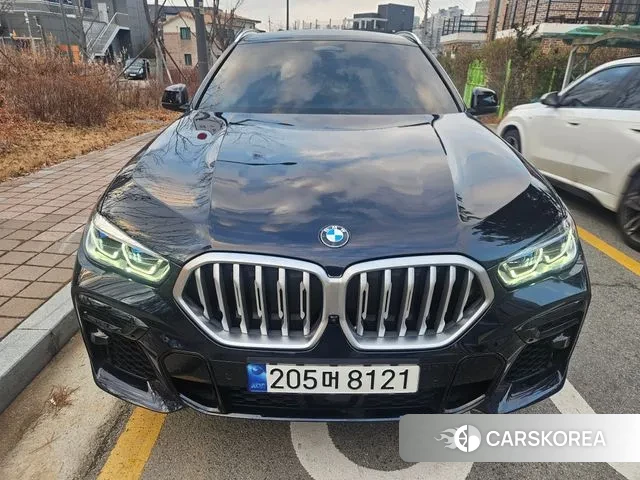 BMW X6 (G06) 2023 Черный из Кореи