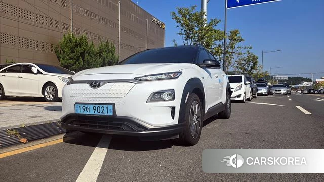 Hyundai Kona Electric 2018 Белый из Кореи