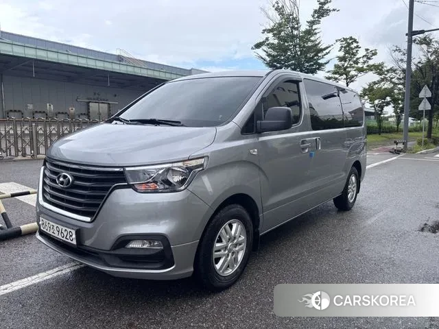 Hyundai The New Grand Starex 2020 Серый из Кореи