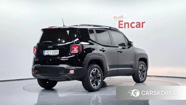 Jeep Renegade 2018 Черный из Кореи
