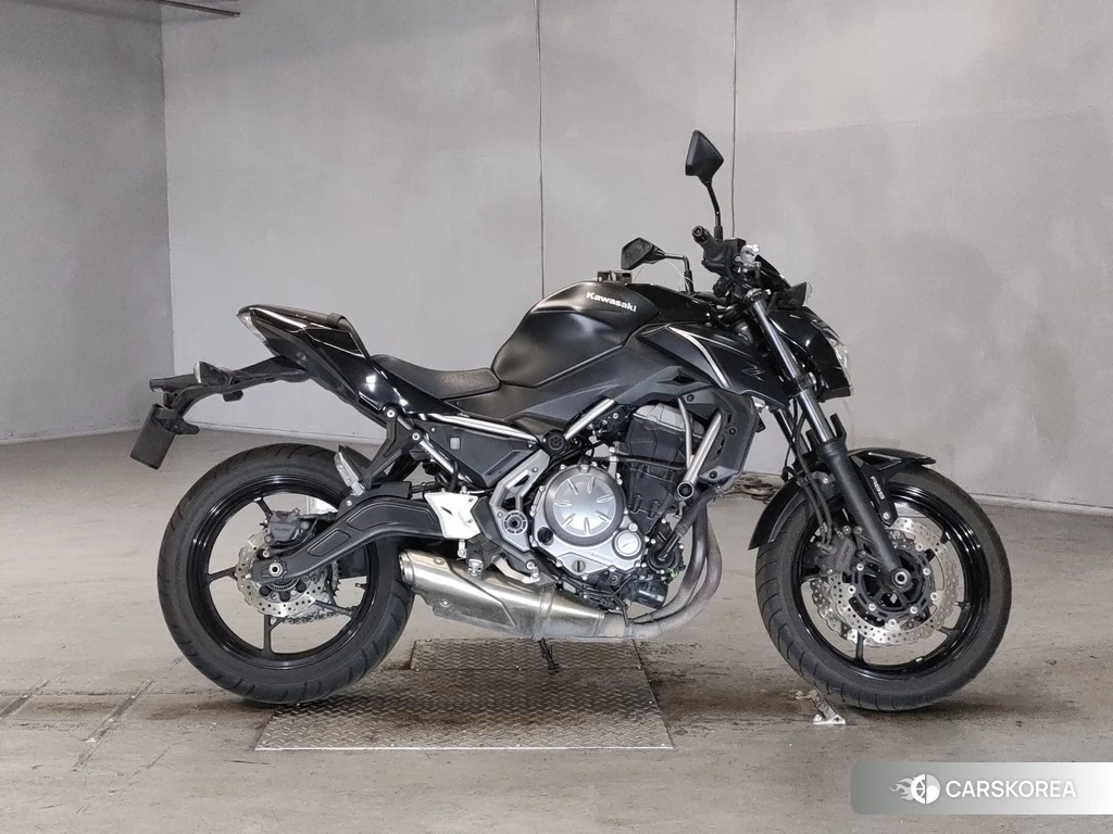 Проданный Kawasaki Z650 2021 из Японии