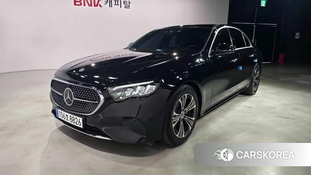 Mercedes-Benz E-Class W214 2024 Черный из Кореи