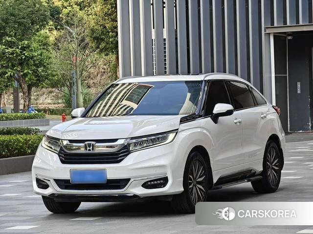 Honda Crown Road 2022 Белый из Китая