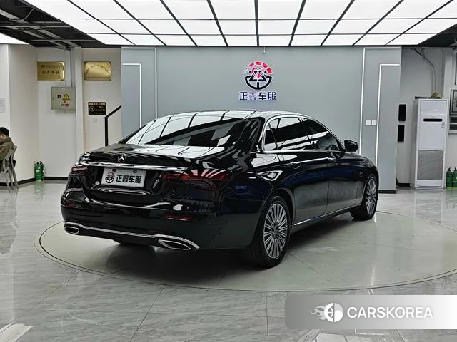 Mercedes-Benz E-class 2021 Черный из Китая