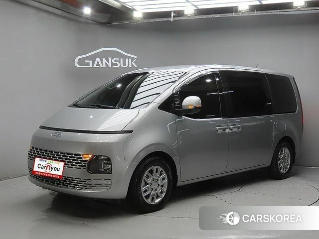 Hyundai Staria 2024 Серебристо-серый из Кореи