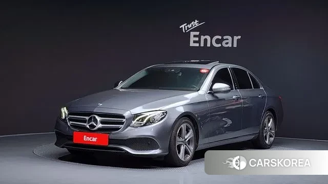 Mercedes-Benz E-Class W213 2019 Серый из Кореи