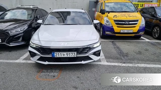 Hyundai The New Avante (CN7) 2023 Белый из Кореи