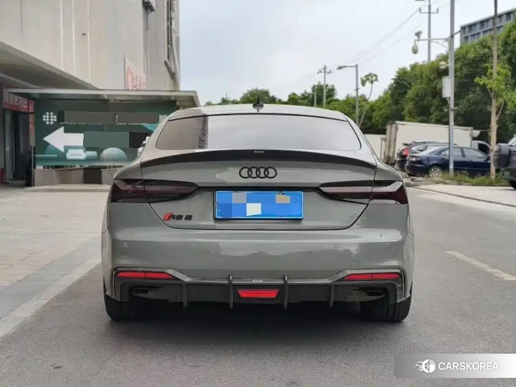Audi A5 2021 Silver/gray из Китая