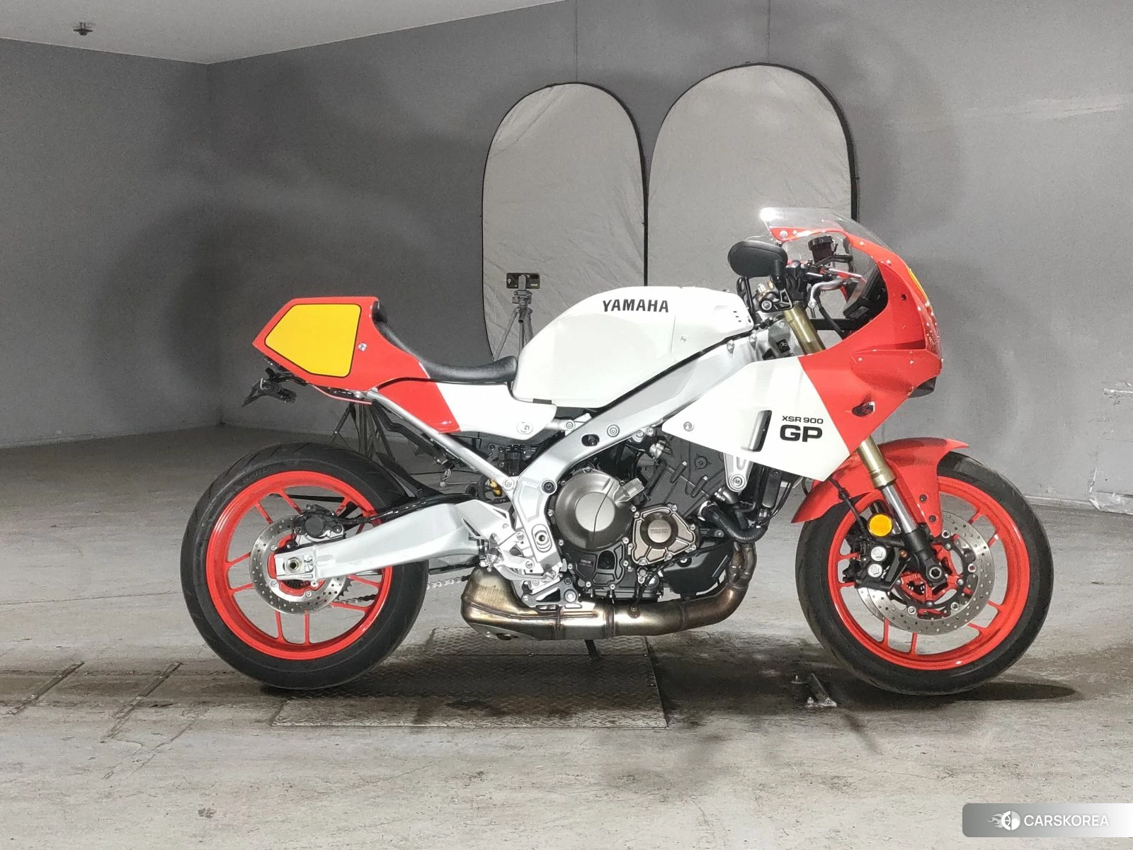 Yamaha XSR900GP 2025 из Японии
