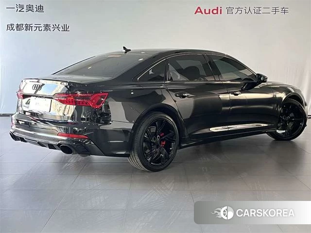 Audi A6L 2021 Черный из Китая