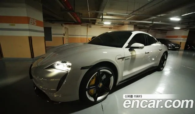 Porsche Taycan id 2669401 из Кореи