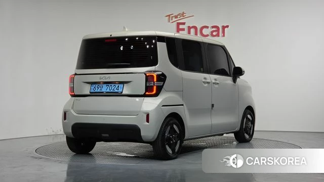 Kia The New Kia Ray EV 2024 Жемчужный цвет из Кореи