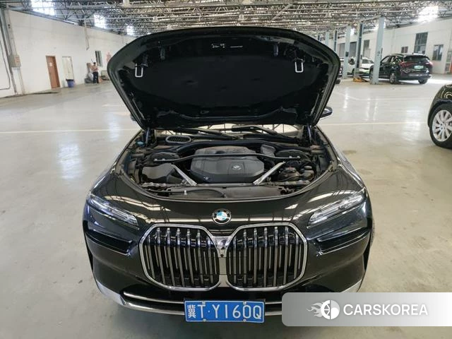 BMW 7 series 2025 Черный из Китая