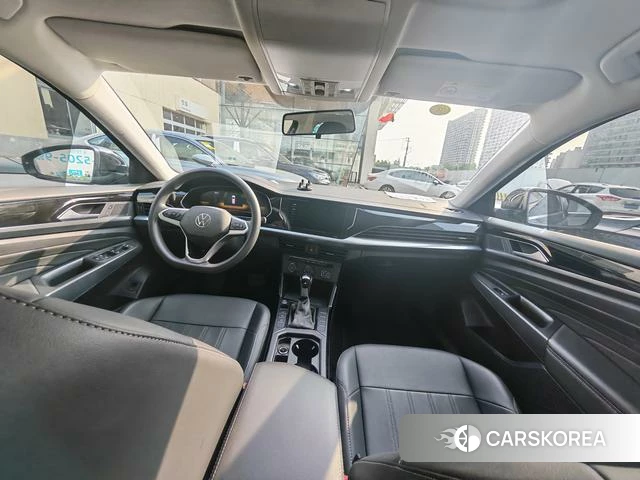 Volkswagen Passat 2025 Черный из Китая