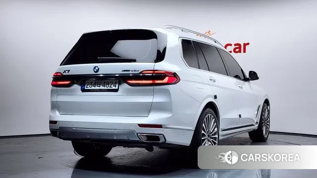 BMW X7 (G07) 2023 Белый из Кореи