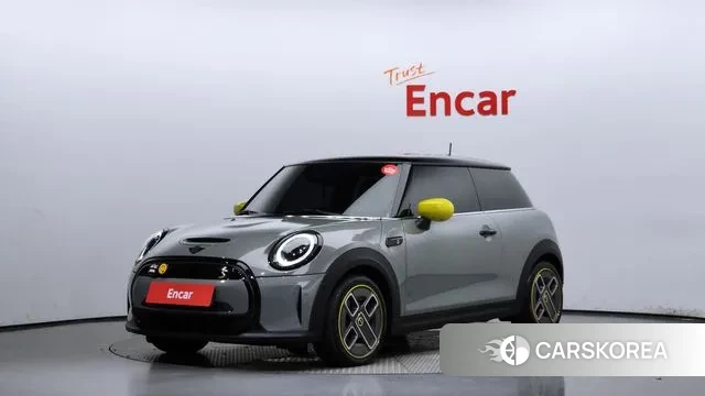 Mini Cooper Electric 2022 Серебряный из Кореи
