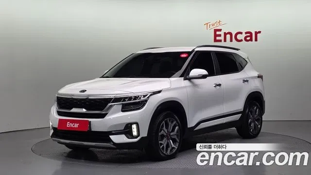 Kia Seltos 2019 Белый из Кореи