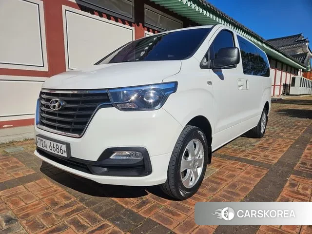 Hyundai The New Grand Starex 2019 Белый из Кореи