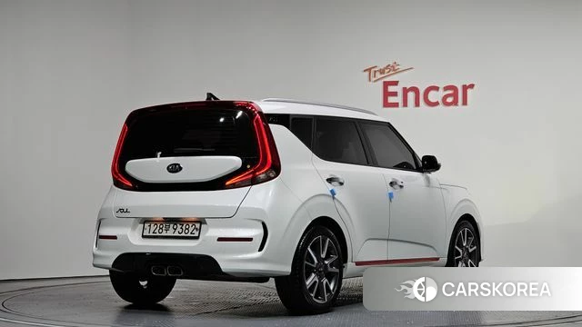 Kia Soul Booster 2019 Белый из Кореи