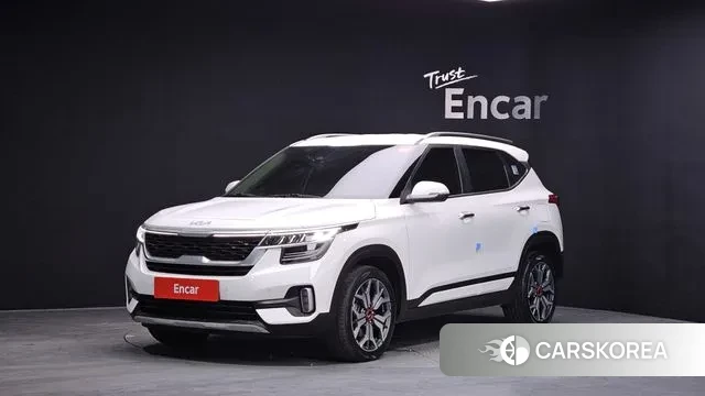 Kia Seltos 2021 Белый из Кореи