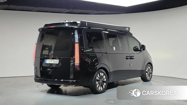 Hyundai Staria 2022 Черный из Кореи