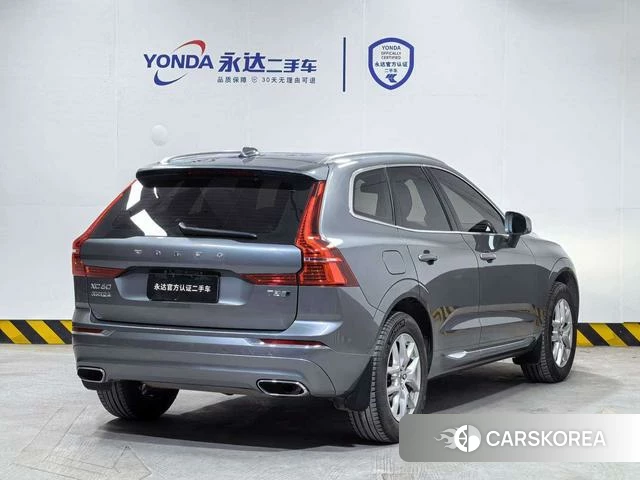 Volvo XC60 2020 Темно-серый из Китая